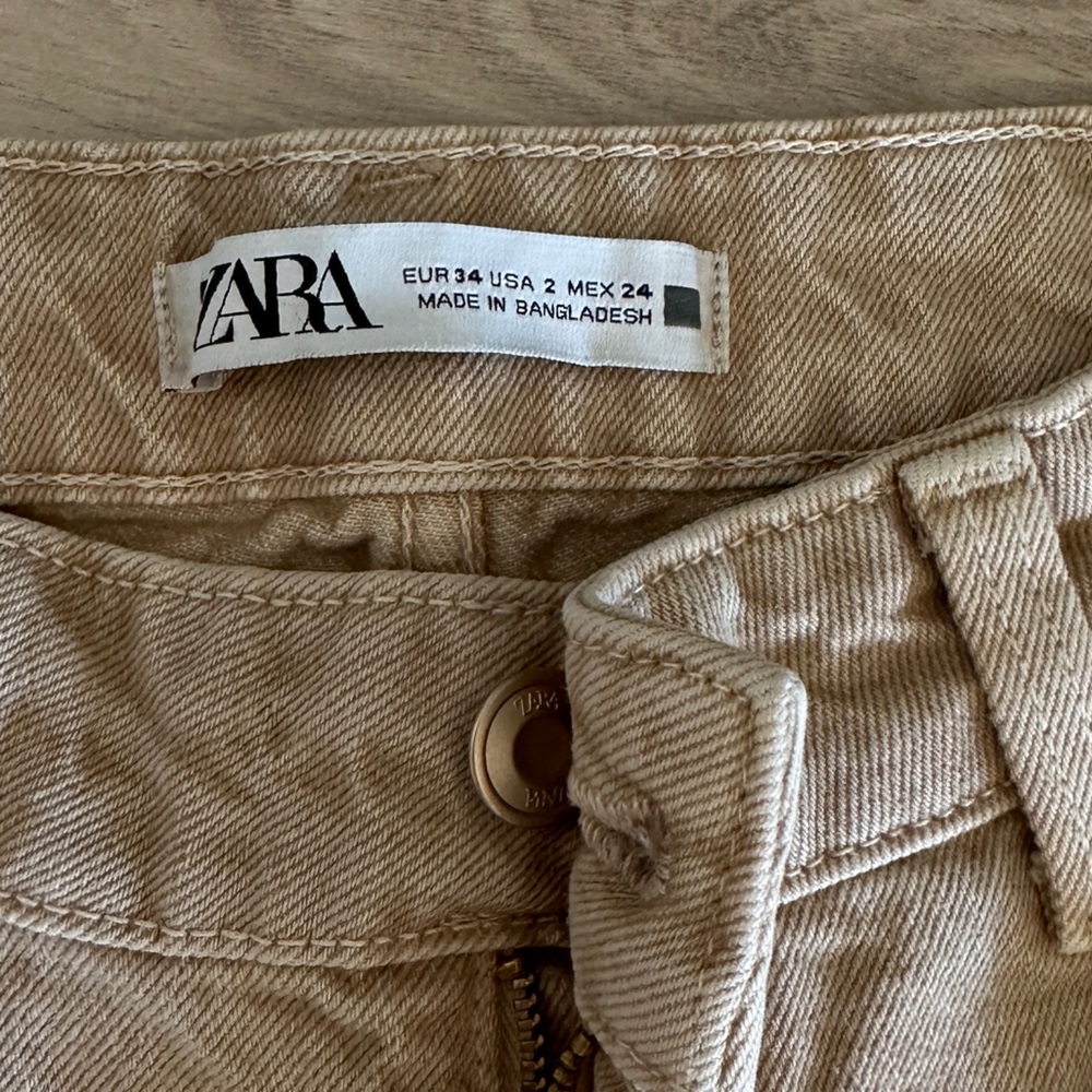 Zara Tan Straight Leg Women's Jeans - Picture 4 of 4